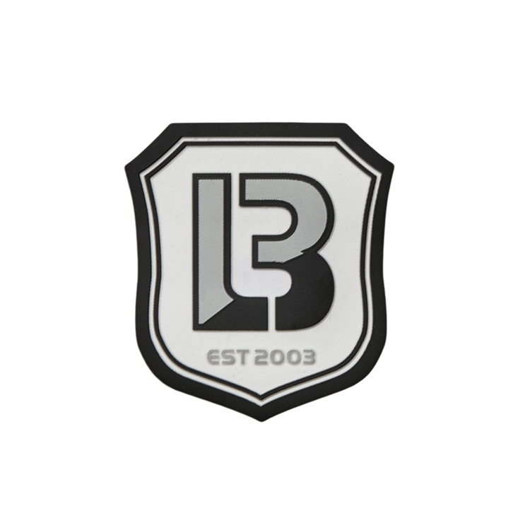 Browse our vibrant selection of cloth patches to enhance your apparel. 